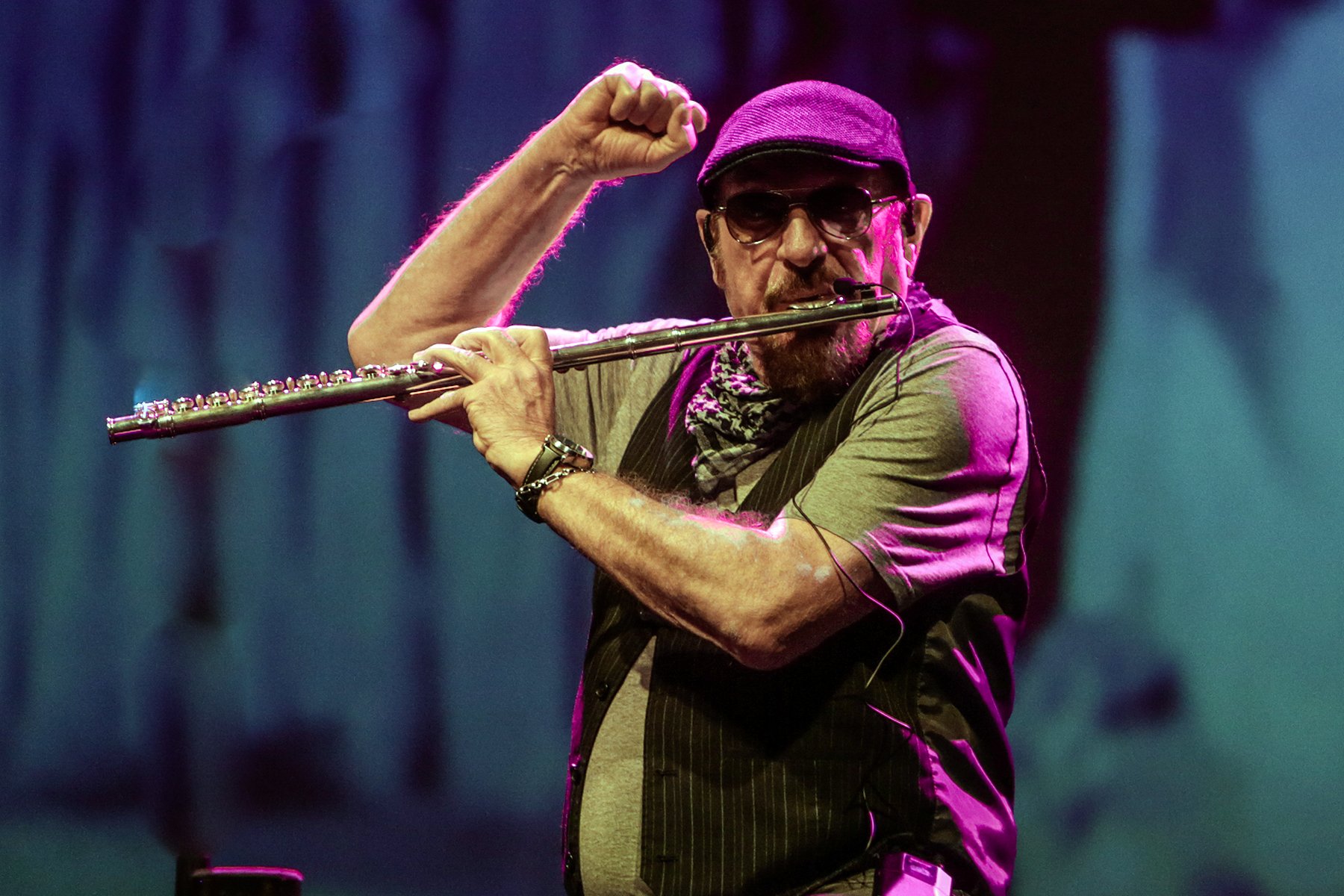 Ian Anderson, Jethro Tull frontman, reveals 'incurable lung disease