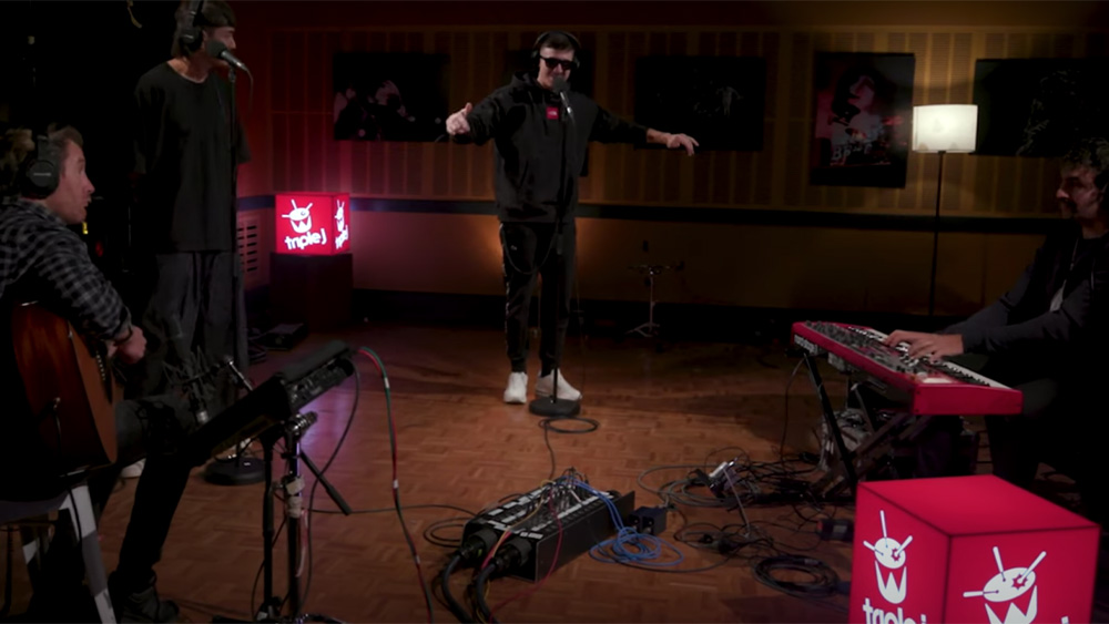 Image of ChillinIt performing for Like a Version