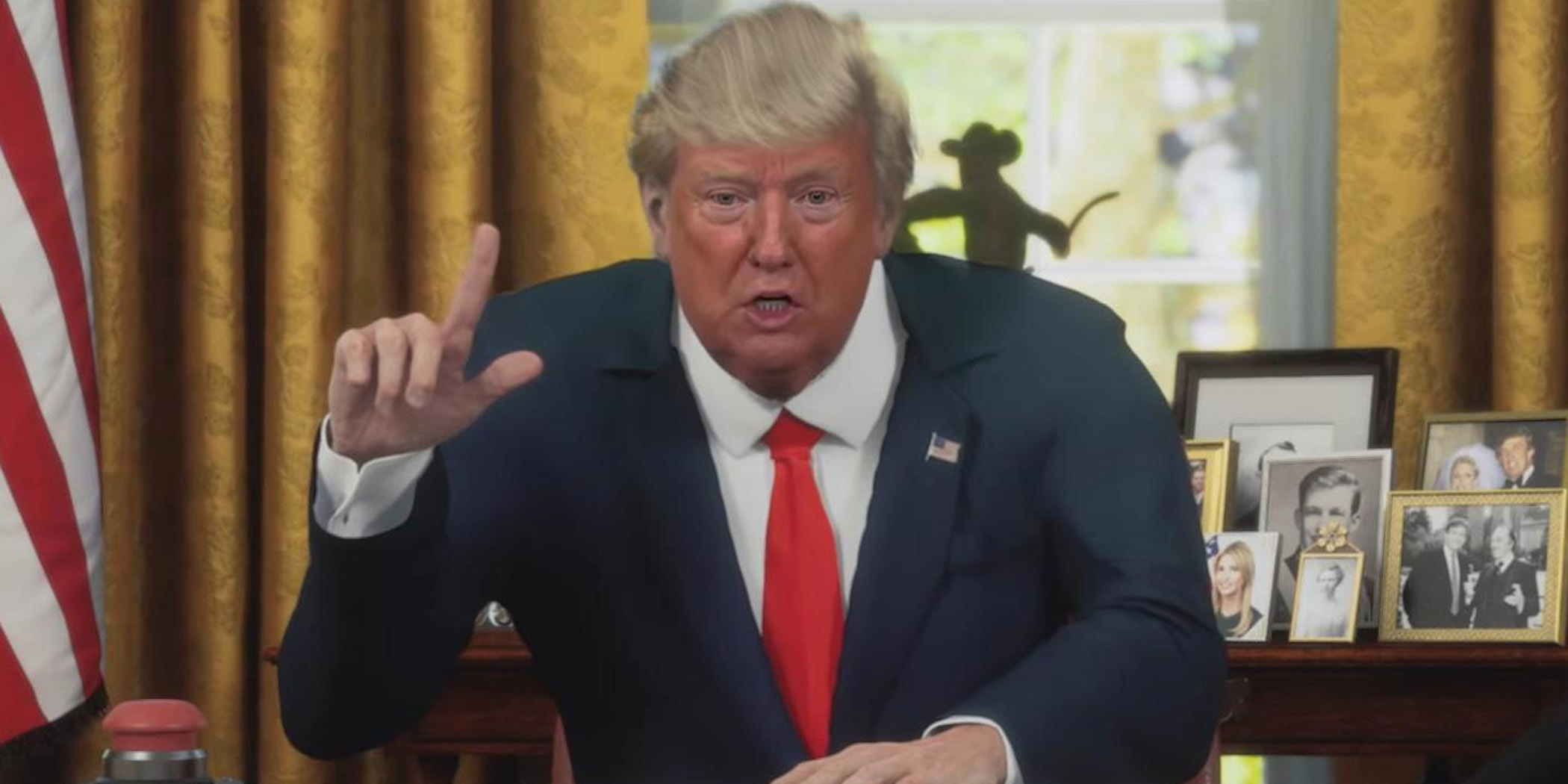 Image of Harry Shearer as Donald Trump