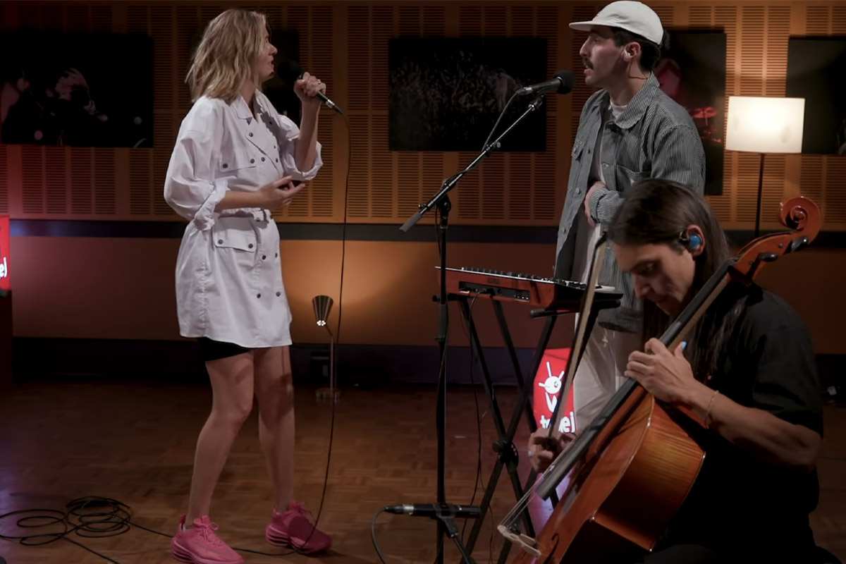 Image of KLP and Stace Cadet performing for triple j's Like a Version