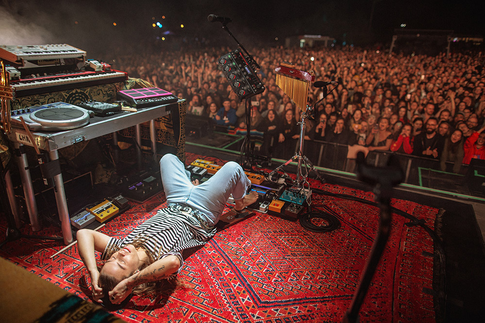 Tash Sultana performing live