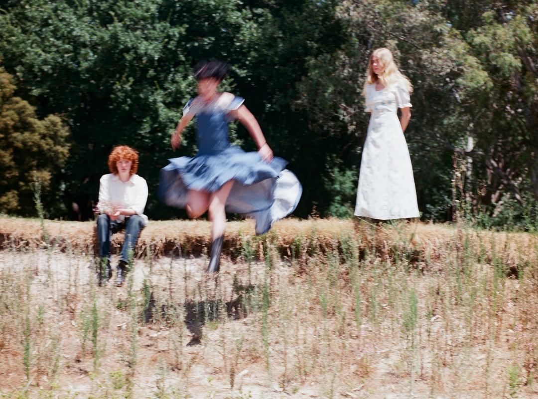 Folk Bitch Trio